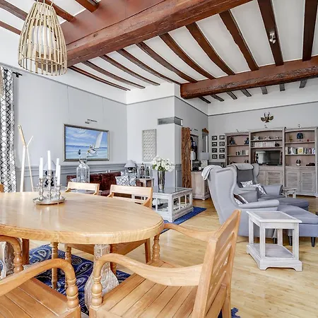 Le Logis Des Ducs Apartament